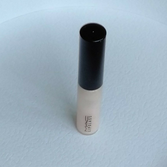 MAC Cosmetics Lipglass GLISTERINE/NIGHT AFFAIR - Picture 2 of 4